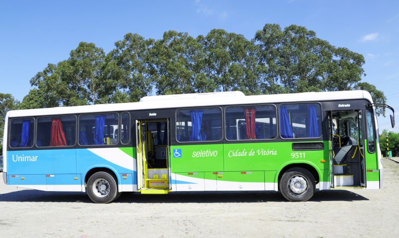 Linha verde: usuários e motoristas aprovam utilização da faixa
