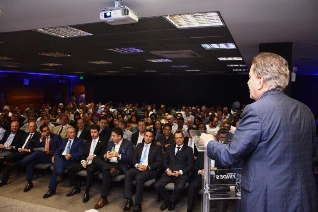 Presidente do BNDES destaca o papel da indústria no desenvolvimento