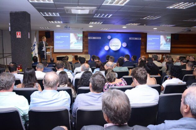 Presidente do BNDES destaca o papel da indústria no desenvolvimento