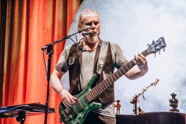 Humberto Gessinger apresenta a turnê “Ao Vivo Pra Caramba” em Vila Velha