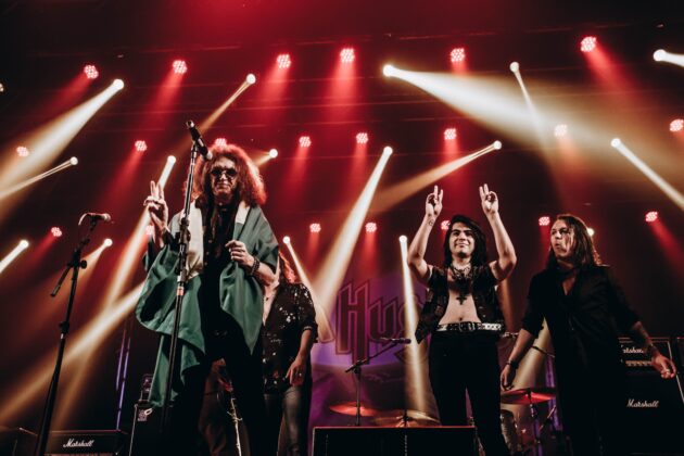 Glenn Hughes se apresenta em Vila Velha