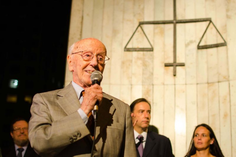 Hélio Bicudo, articulista de impeachment de Dilma, morre aos 96 anos