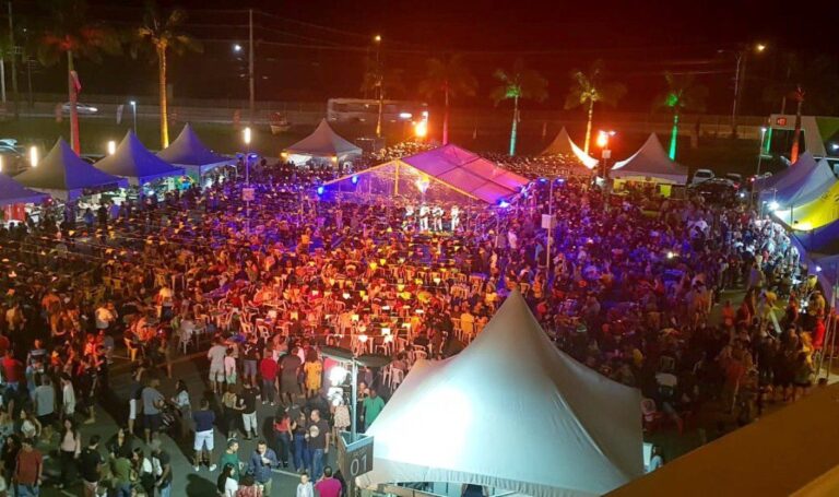 Arraiá Beer: Muita música e cervejas artesanais em Vila Velha