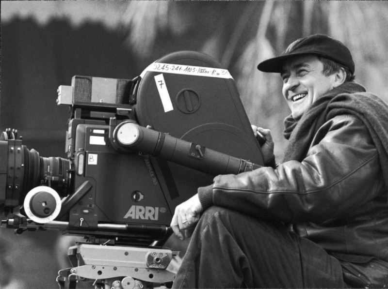 Cineasta italiano Bernardo Bertolucci morre aos 77 anos