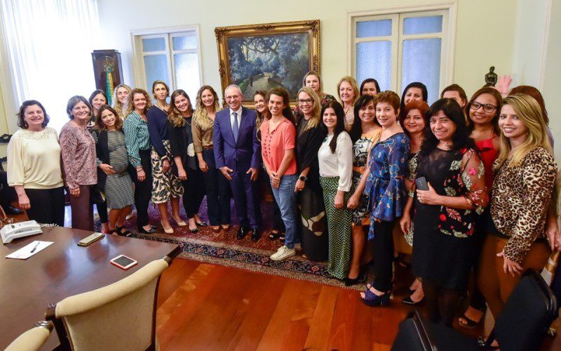 Lei que iguala premiação esportiva entre homens e mulheres é sancionada