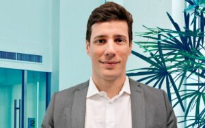 Casagrande anuncia secretário de Saúde