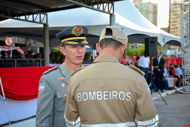 Passagem de comando - Bombeiros - ES