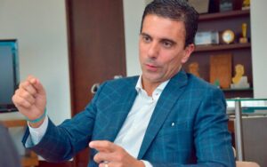 Entrevista: Leo de Castro avalia o setor industrial