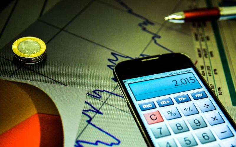 O Ibovespa cai 0,44% em sexta-feira, afetado por tarifas de Trump e alta de commodities. Foto: Divulgação - Ibovespa