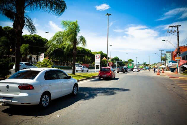 Av. Mario Gurgel