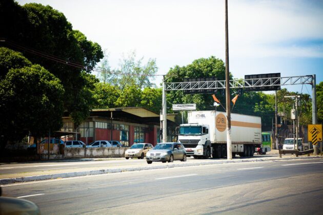 Av. Mario Gurgel
