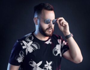 Funk marca a segunda-feira de carnaval no Multiplace Mais