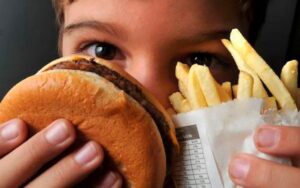 Adolescentes com sobrepeso têm risco elevado de doença cardiovascular