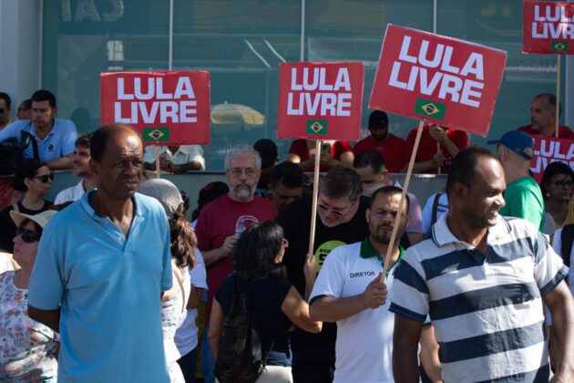 Greve Geral contra reforma da Previdência e corte na educação
