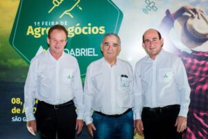1ª Feira de Agronegócio Cooabriel segue até domingo (10)