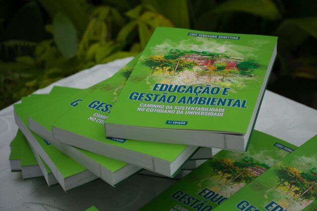 Lançamento do livro Educação e Gestão Ambiental
