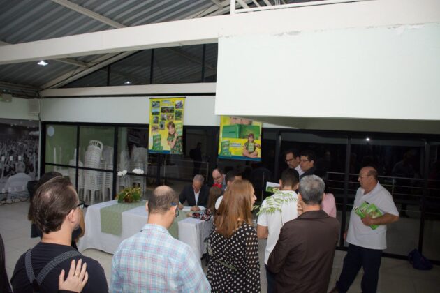 Lançamento do livro Educação e Gestão Ambiental