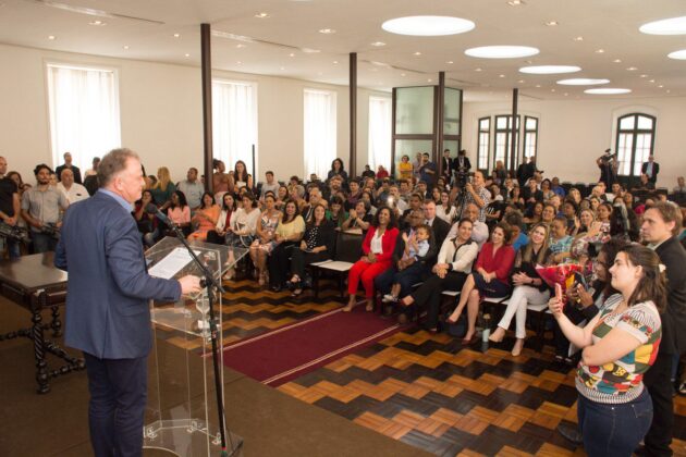 Jaqueline Moraes assume governo interinamente
