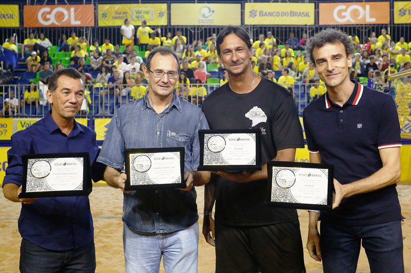 Capixaba conquista ouro em casa no vôlei de praia