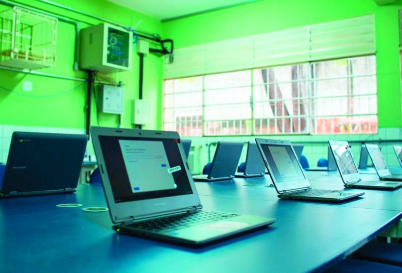 Tecnologia e educação de mãos dadas