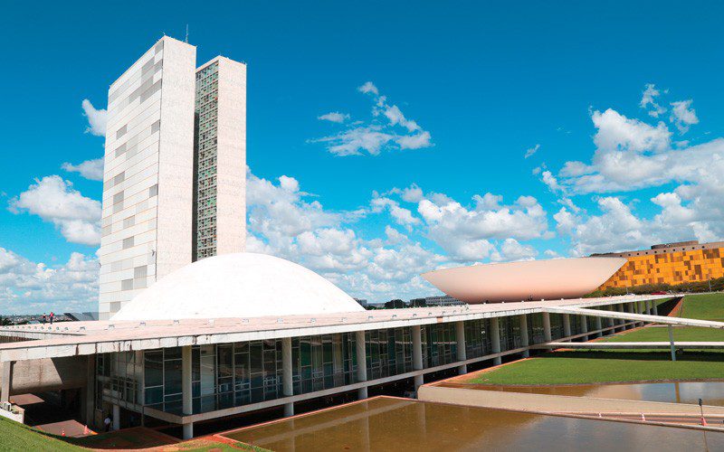 Polêmicas acirradas em Brasília