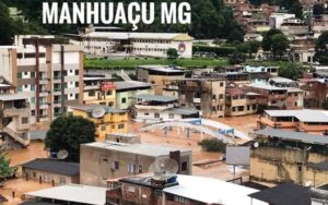 ES e MG pedem socorro: mais cidades embaixo d'água