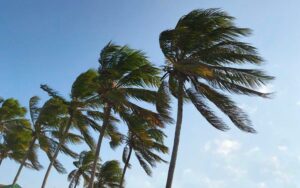 Marinha emite alerta de ventos fortes no ES