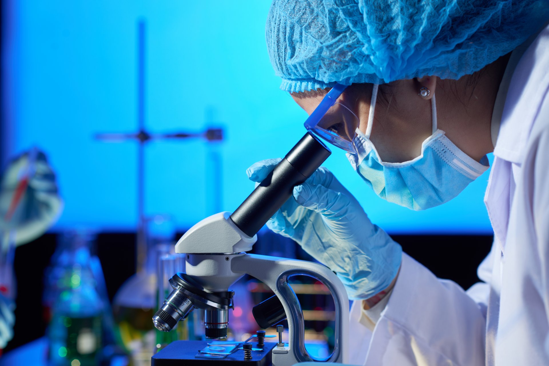 Equipe analisou amostras de perfil genético de vítimas da covid-19