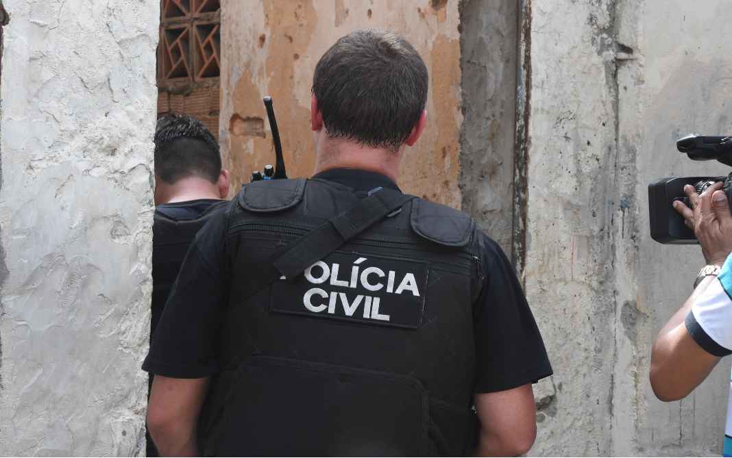 Polícia Civil do ES durante operação