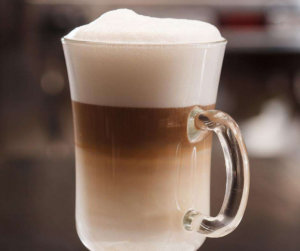 Para curtir o frio: confira três receitas de bebidas quentinhas e aconchegantes