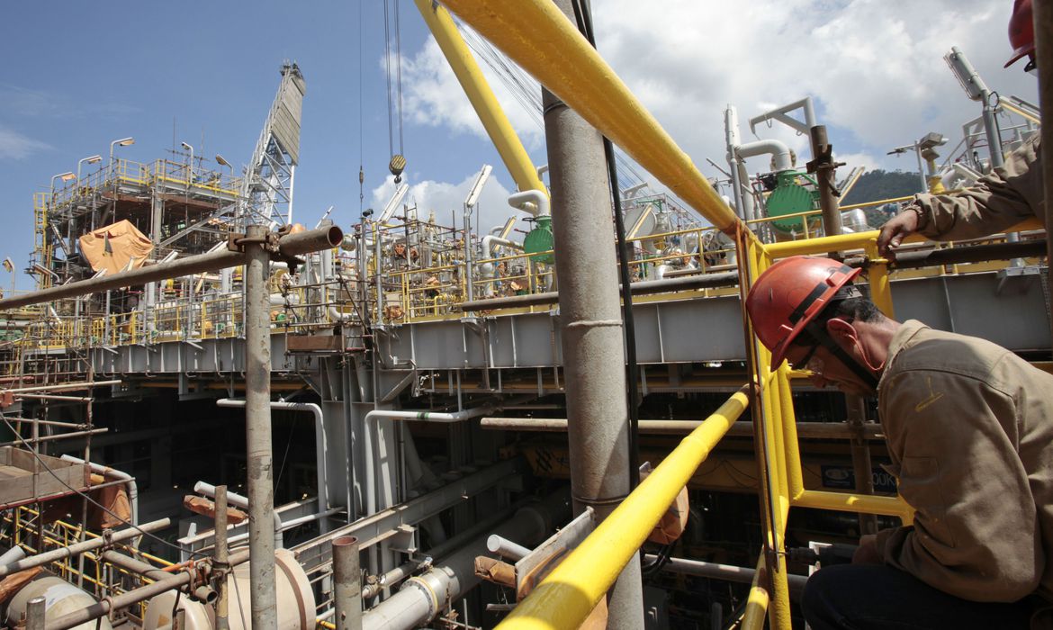 Produção de petróleo
