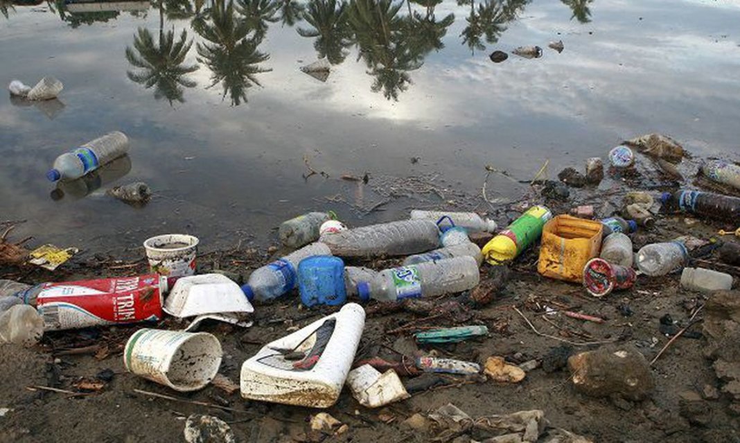 Foto_plasticos_ES_Brasil