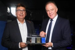 Clientes começam a receber o cartão Banescard Visa