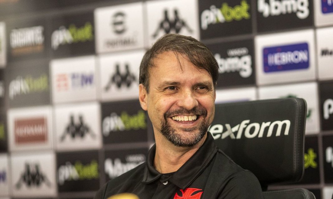 Foto_Maurício_Souza_Vasco_Revista_ES_Brasil