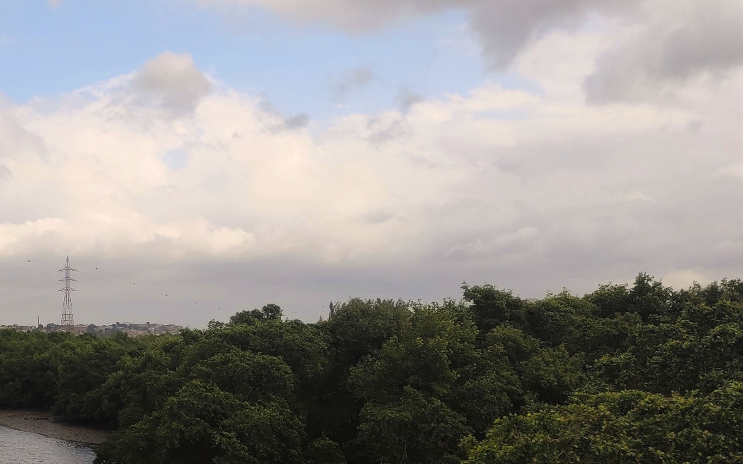 O tempo segue instável nesta terça (6) no ES, com sol entre nuvens e pancadas de chuva em várias regiões - Foto: Fábio Barbosa/ESBrasil