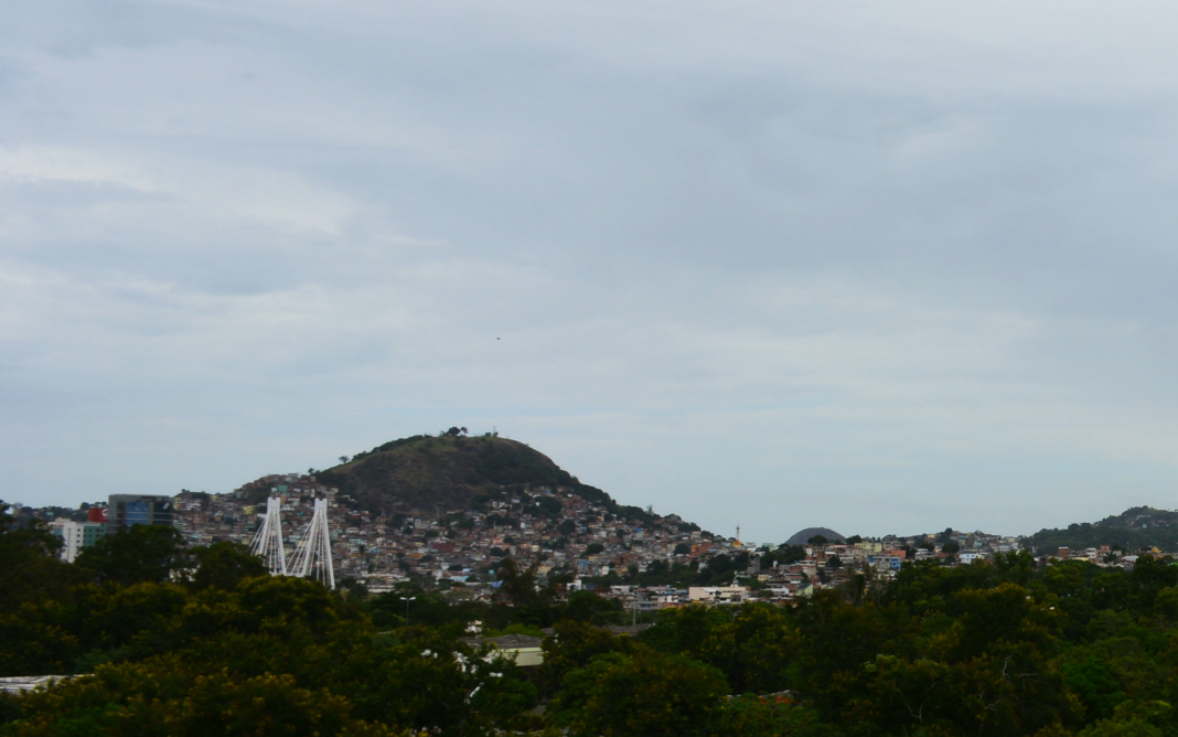 Dia com variação de nuvens no ES, chance de chuvisco e ventos no litoral. Temperaturas em queda. Sol predomina em várias cidades do interior/ Foto: Arquivo - Next Editorial