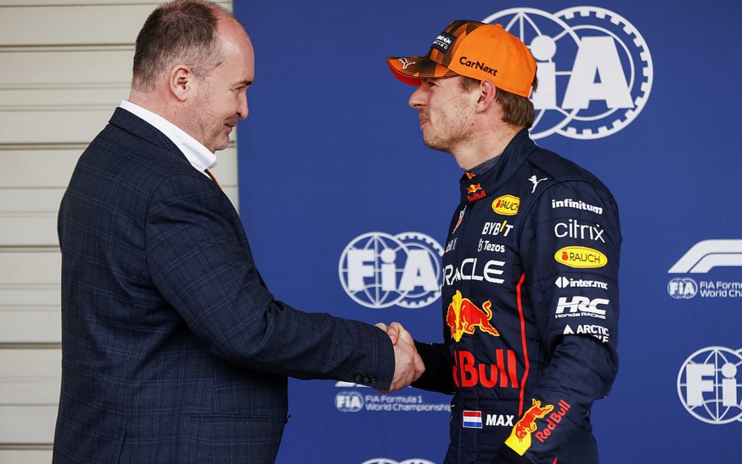 Red Bull e Aston Martin violaram regulamento financeiro de 2021 da F-1, acusa FIA - Foto: Reprodução