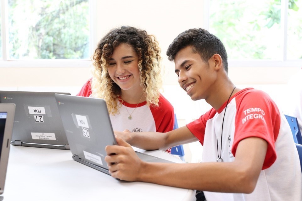 Casagrande quer mais 100 escolas em tempo integral até 2026