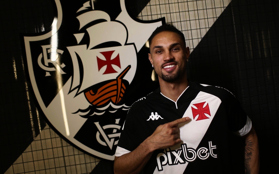 Vasco confirma contratação de atacante que jogou em Kosovo, Albânia e Macedônia do Norte - Foto: Daniel Ramalho