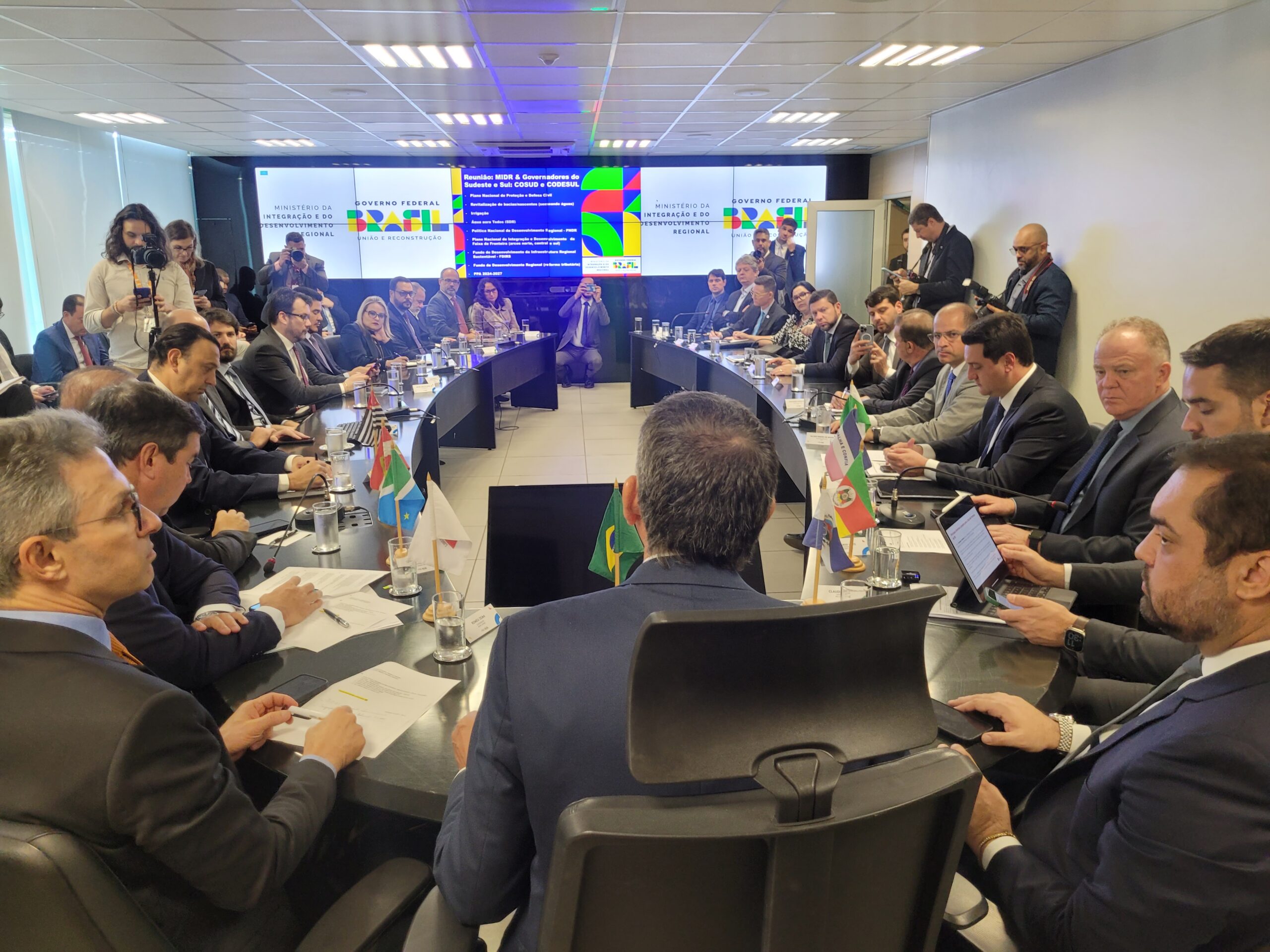 ministro Waldez Goés apresentou o Plano de Desenvolvimento e Integração das Faixas de Fronteiras e a Política Nacional de Desenvolvimento Regional