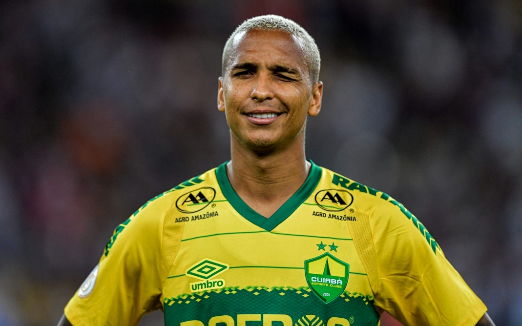 Deyverson exalta fase artilheira, pede para torcida esquecer seu passado e sonha com seleção - Foto: Thiago Ribeiro / AGIF