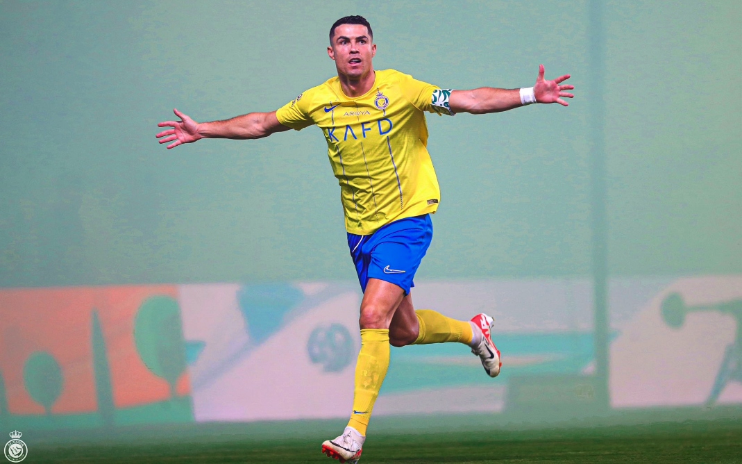 Modelo tenta reabrir ação em que acusa Cristiano Ronaldo de estupro - Foto: Reprodução Twitter / @AlNassrFC_EN