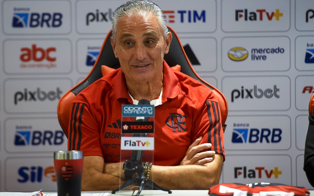Tite é apresentado oficialmente como técnico do Flamengo - Foto: Marcelo Cortes/CRF/Direitos Reservados