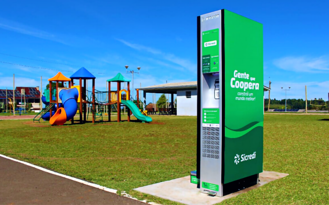 Equipamento foi doado à prefeitura em contrapartida à exposição do logotipo da empresa gaúcha