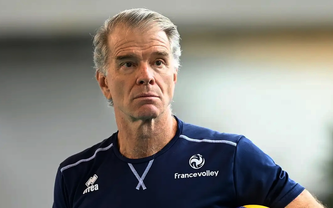 Bernardinho voltará ao comando da seleção masculina de vôlei, diz jornalista - Foto: Reprodução Agência Brasil - © Reprodução Twitter/FFvolley