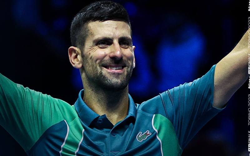 Djokovic vence Hurkacz, mas depende de derrota de Rune para avançar à semi do ATP Finals - Foto: Reprodução Twitter ATP Tour / @atptour