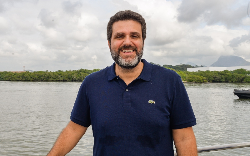 Embarcação ainda não chegou ao ES, pois está atracada em Santa Catarina, que sofre com intensas chuvas