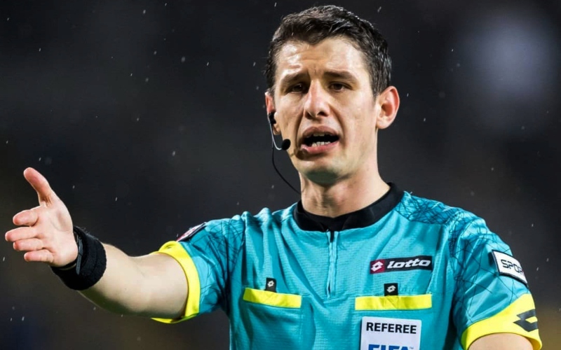 Federação Turca de Futebol suspende jogos da liga após agressão ao árbitro - Foto: Reprodução Redes Sociais