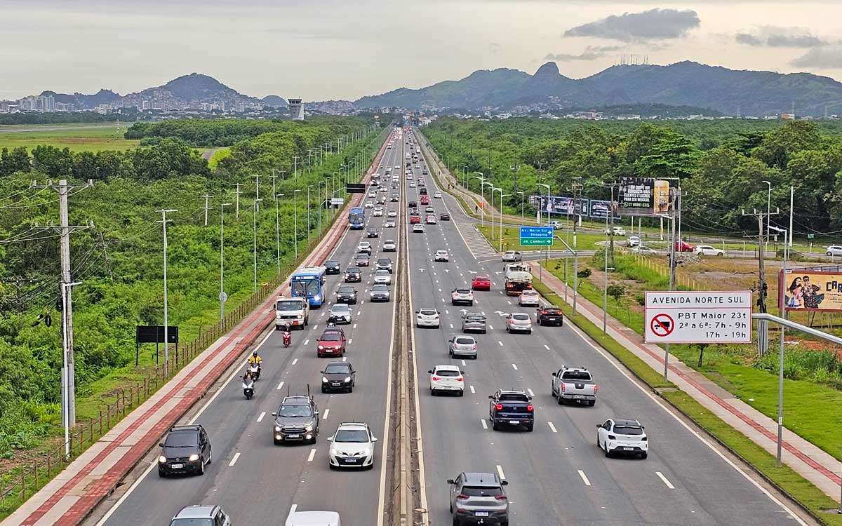 Equipamentos, que terão limite de velocidade máxima de 60 km/h, já estão funcionando, porém em caráter educativo