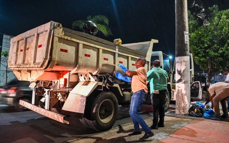 Entenda o motivo da greve, em que manifestantes exigem reajuste salarial de 15% e melhorias nas condições de trabalho
